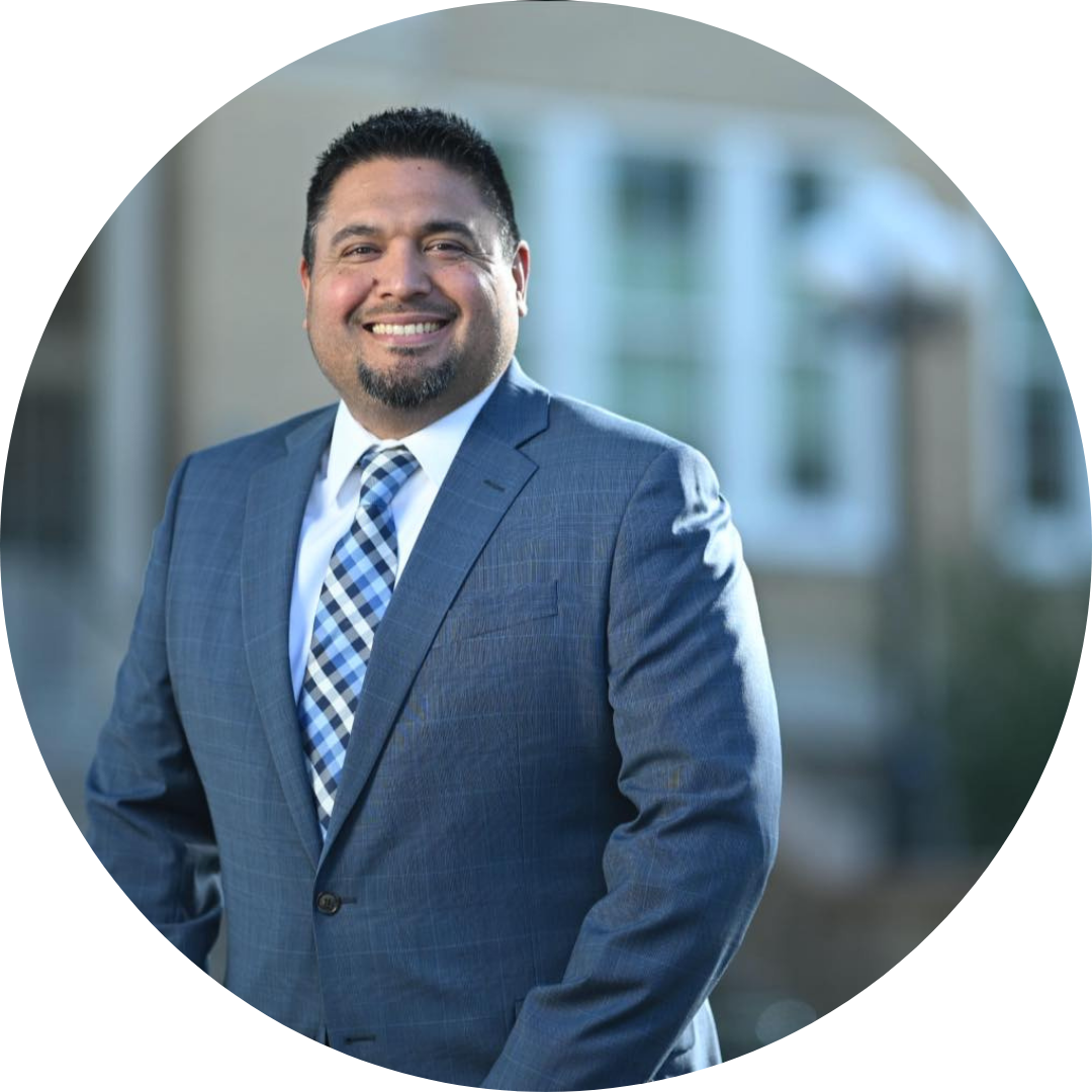  headshot of Ryan Cavazos